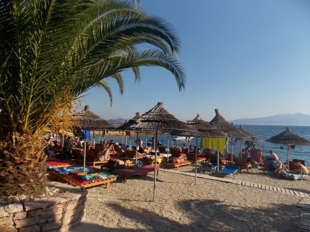 Detjon Beach Apartments Saranda Extérieur photo